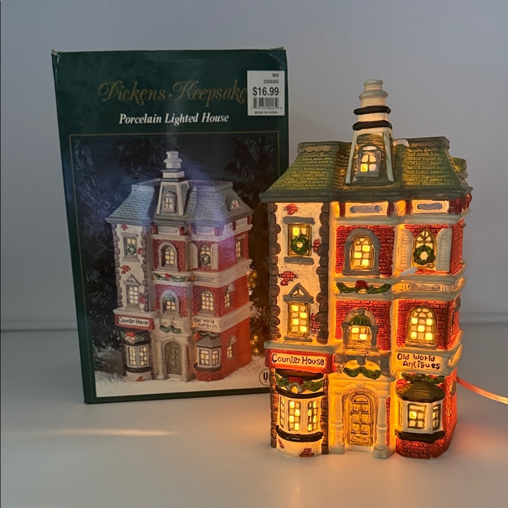 O’Wells Dickens Keepsake Antique Counter Shop House Christmas Village Lighted